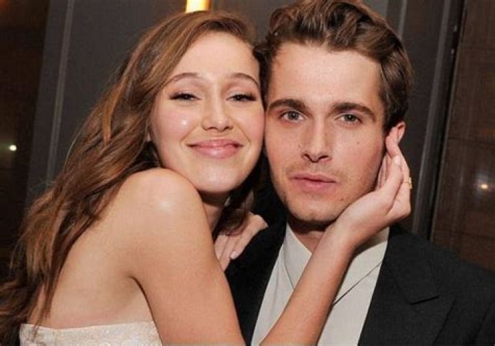 Alycia Debnam-Carey Boyfriend – Is She Dating Marcus Castrus? Age And Family