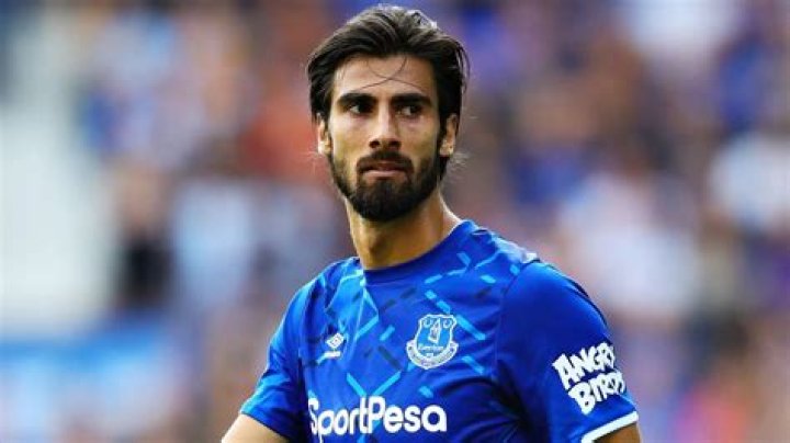 
Andre Gomes Joins Lille On Loan From Everton 