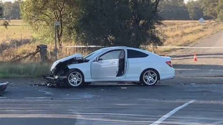 
Andrew Roy Symonds Car Accident In Hervey Range Townsville, Here Is What Alice River Bridge and The Place Looks Like 