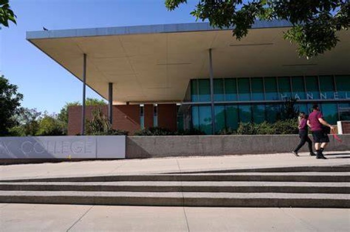 
Arizona weighing in-state tuition rate for some non-citizens 