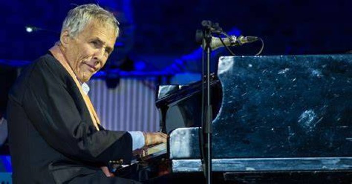 
Burt Bacharach Cause of Death: Legendary Composer Passes Away at 94 