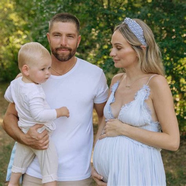 
Chris Lane and Lauren Bushnell Lane Welcome Their Second Baby Boy: See Son Dutton Meet His Brother 