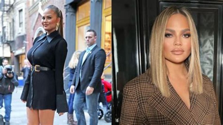 
Chrissy Teigen Weight Loss 2022- Before And After Photos On Instagram 