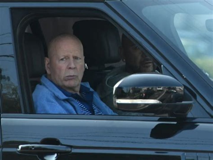 Did Demi Moore Cheat On Bruce Willis? Fans Confused As The Affair Allegations Was The Other Way Round