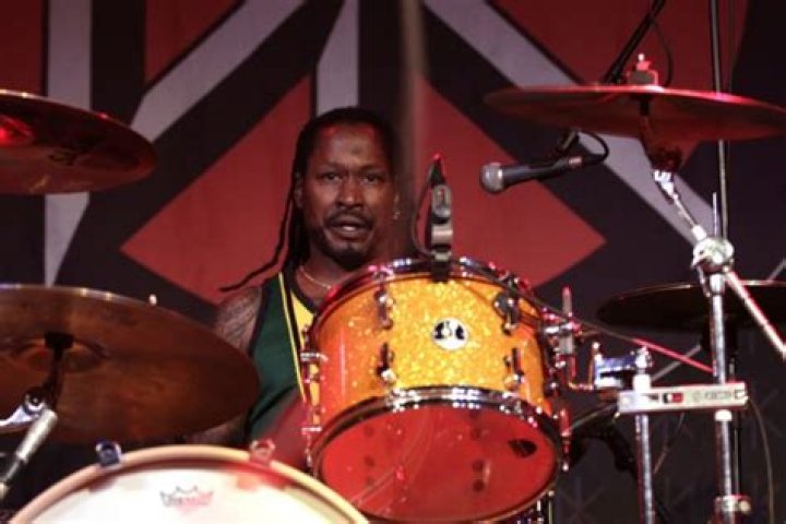 
Drummer for the Dead Kennedys, D.H. Peligro, dies at 63 