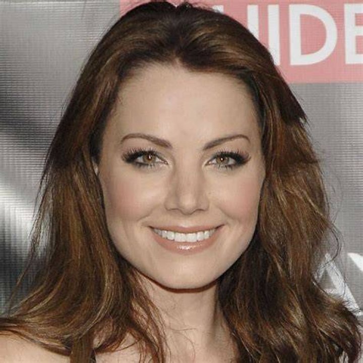 Erica Durance Height, Age, Boyfriend, Biography, Wiki, Net Worth