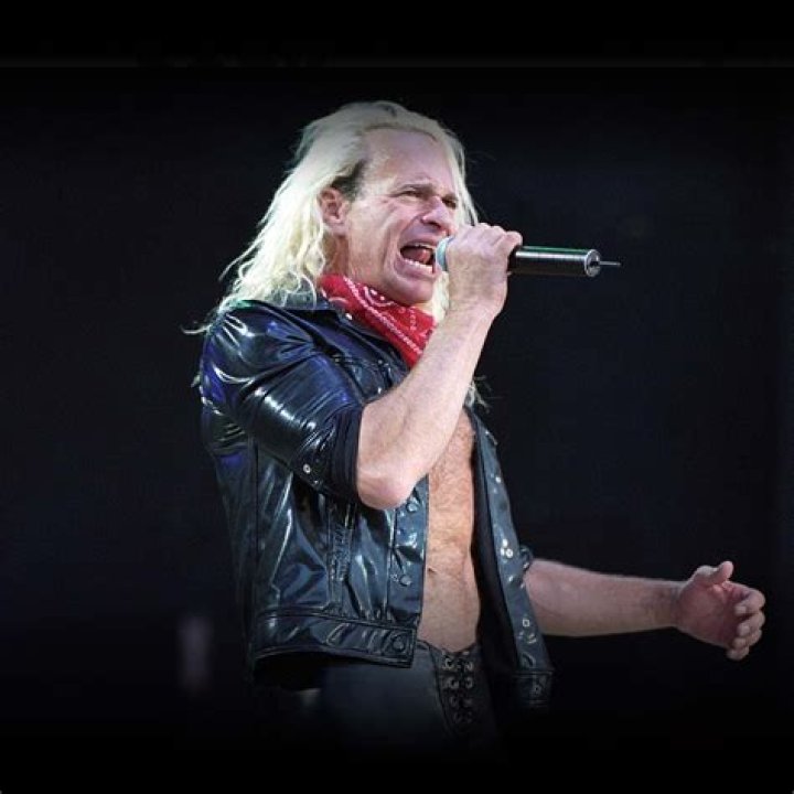 Geneen Roth Age, Birthday, Wikipedia, Who, Nationality, Biography