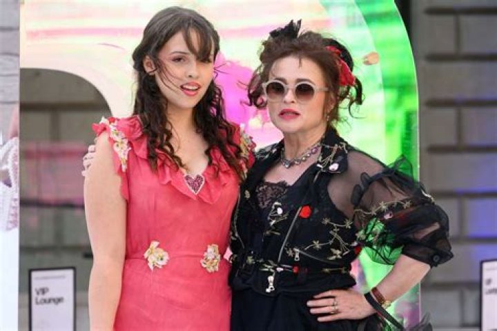 Helena Bonham Carter Height, Weight, Net Worth, Age, Birthday, Wikipedia, Who, Instagram, Biography