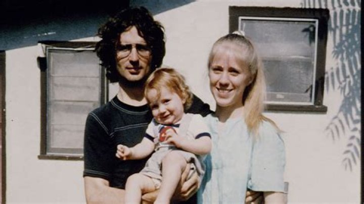 
How many people were killed in the Waco siege? Identifying victims 