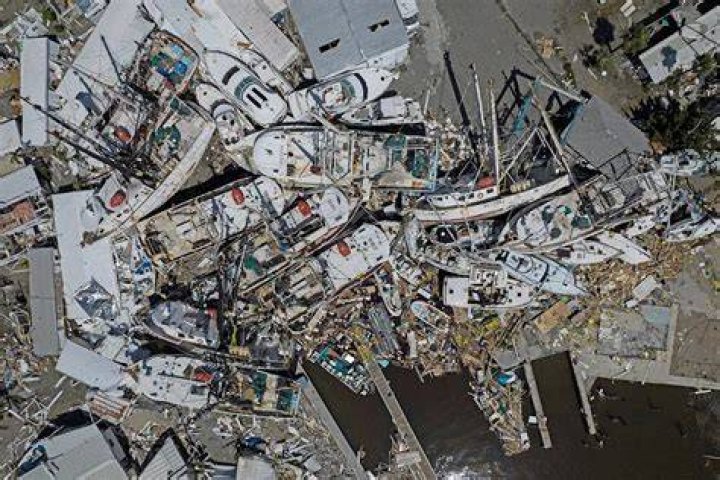 
Hurricane Ian’s Death Toll Climbs to 65 in Florida, as 4 Deaths Reported in North Carolina 