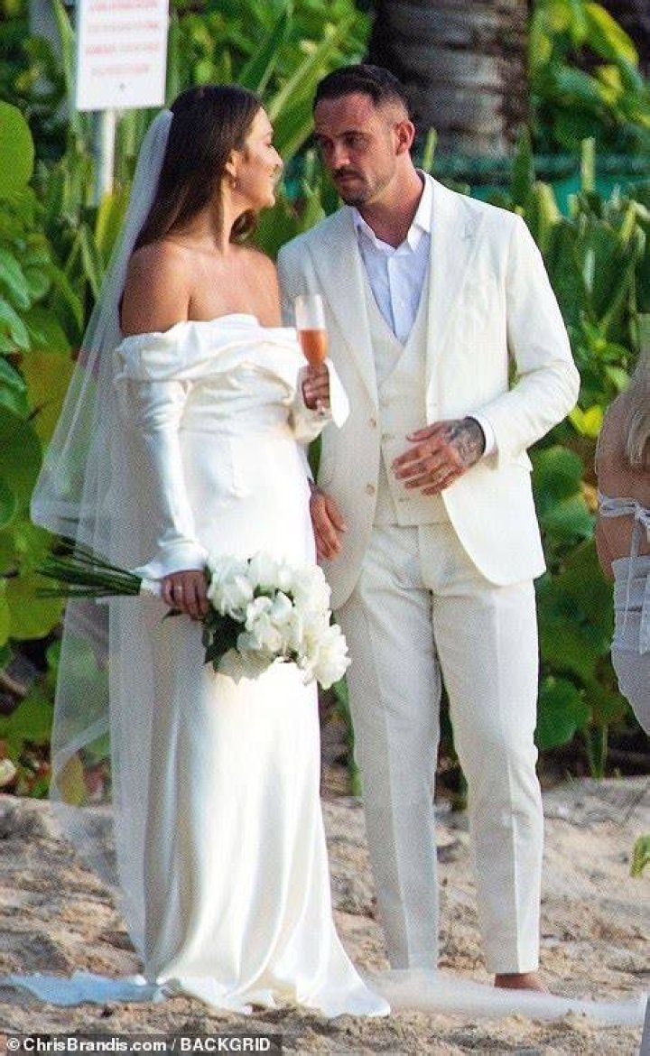 
Is Daniel Ings Married? His Bio, Age, Wife, Family, Height and Net worth 