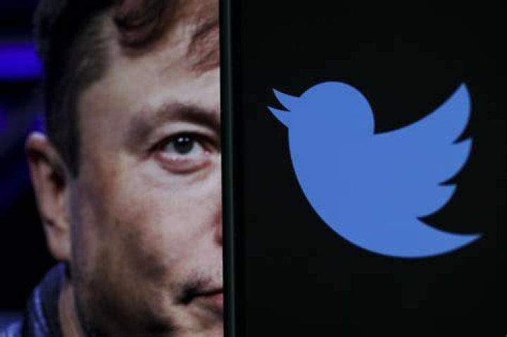 
Is Twitter down? Welcome page for old users, followers disappear, timeline loading error seen after Elon Musk lays off more employees 