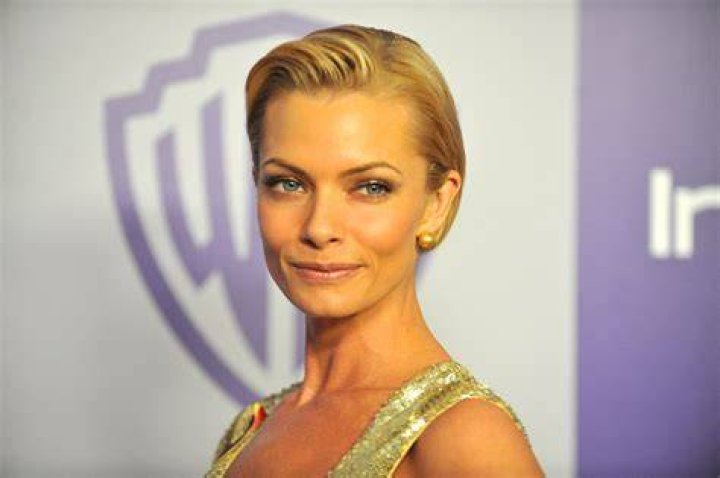 Jaime Pressly Height, Weight, Net Worth, Age, Birthday, Wikipedia, Who, Nationality, Biography