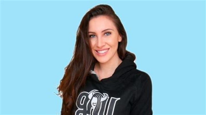 
Jasmin Gnu Height, Weight, Net Worth, Age, Birthday, Wikipedia, Who, Nationality, Biography 