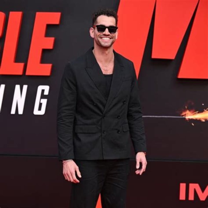 
Jesse James Solomon Height, Age, Who, Girlfriend, Biography, Wiki, Net Worth 