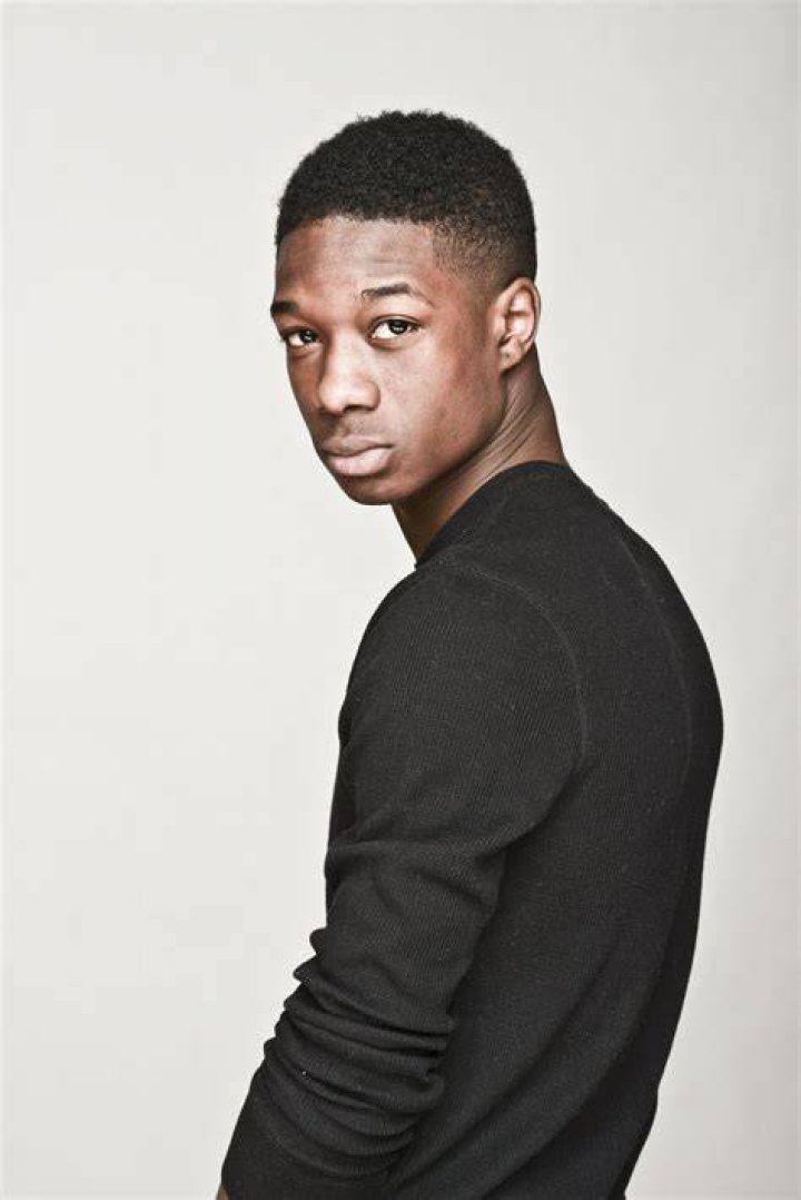 Lamar Johnson Height, Weight, Net Worth, Age, Birthday, Wikipedia, Who, Nationality, Biography