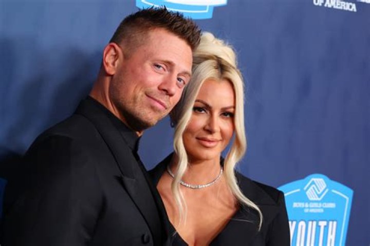 Maryse Ouellet Height, Weight, Net Worth, Age, Birthday, Wikipedia, Who, Instagram, Biography