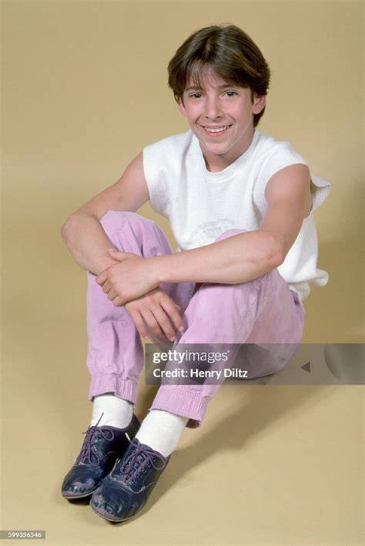 Noah Hathaway Height, Weight, Net Worth, Age, Birthday, Wikipedia, Who, Instagram, Biography