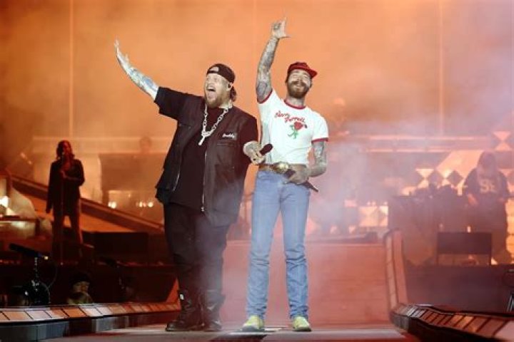 
Post Malone Cancels Boston Concert Due To Previous Injuries 