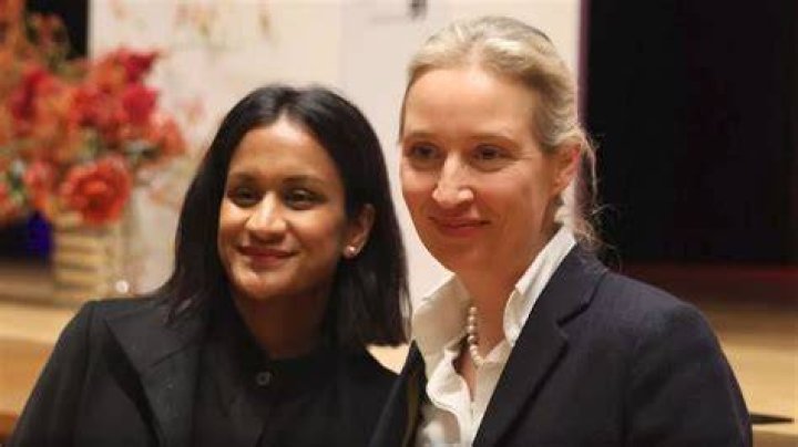 
Sarah Bossard Age, Birthday, Wikipedia, Who, Nationality, Biography 