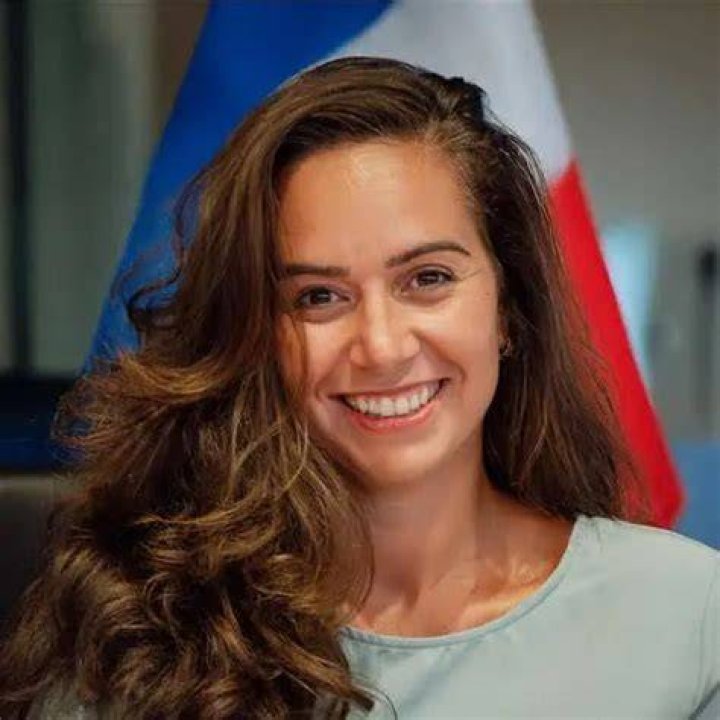 
Sarah Knafo Height, Weight, Net Worth, Age, Birthday, Wikipedia, Who, Nationality, Biography 