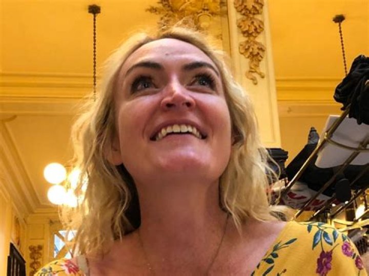 Was Heather Armstrong Anti Trans? Sexuality And Dating History