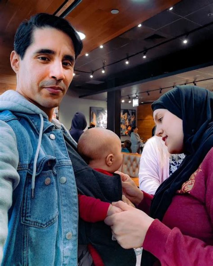 
Who are Mohamed Kannos Parents? Mohamed Kanno Biography, Parents Name, Nationality and More 