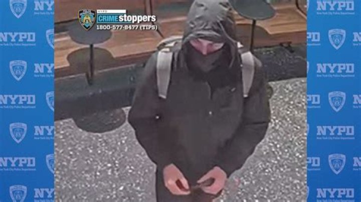 
Who Is Larvell Huddleston? Brown Deer Shooting Suspect & Facebook Live Video On Reddit 