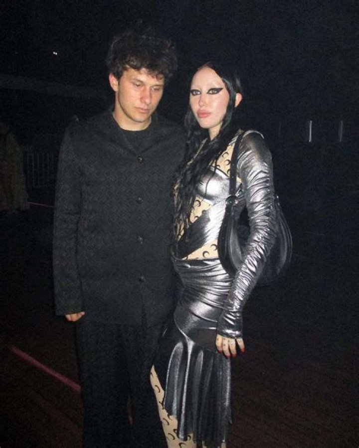 
Who is Pinkus, Noah Cyrus’ fiancee? 