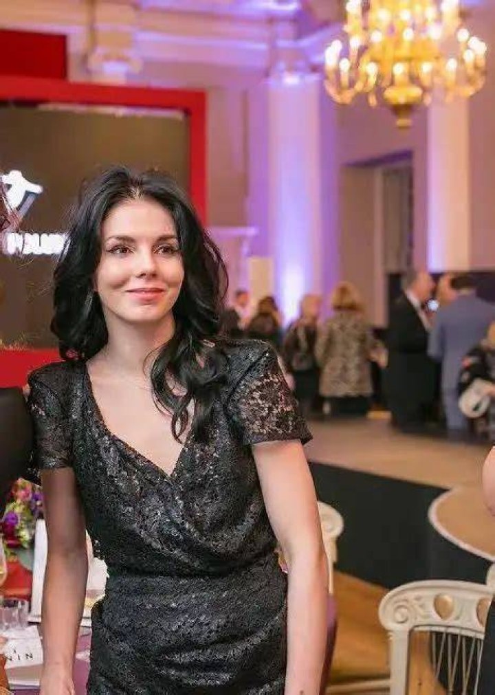 
Yelena Osipova Height, Weight, Net Worth, Age, Birthday, Wikipedia, Who, Nationality, Biography 